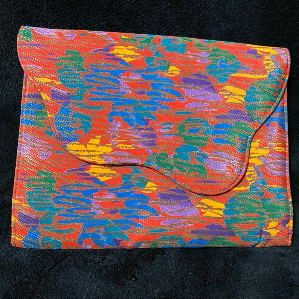 NWT Vintage J. RENEE Ladies Vibrant Colored Hand Clutch Inner Red Leather